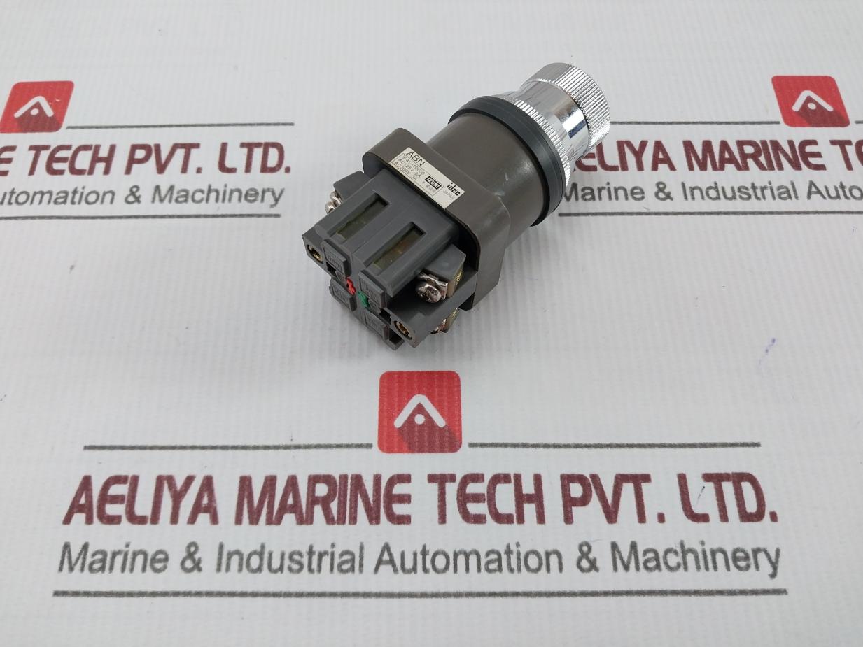 Idec 41-10650 Push Button Switch 600V/10A