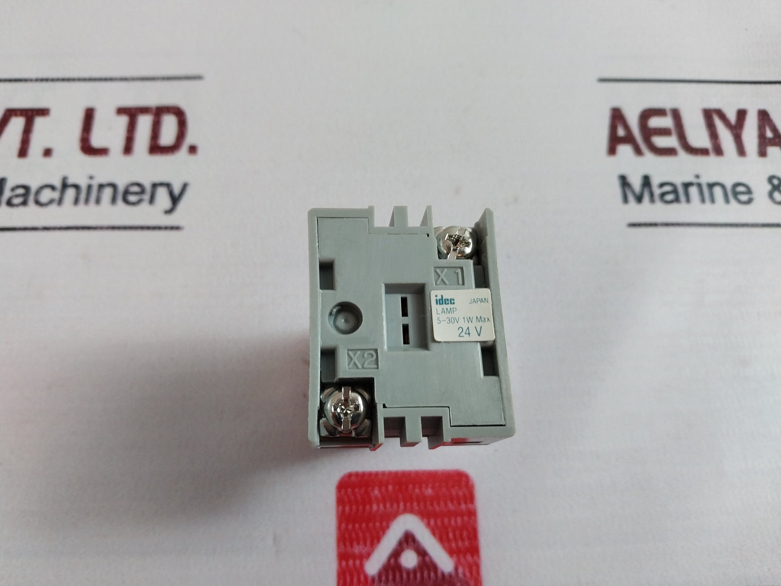 Idec Apw1 B33 1 R Control Unit 24 V En 60947-5-1