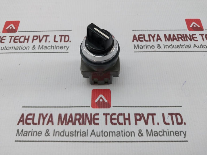 Idec Asn Selector Switch Ac125V/5A Ac300V/3A