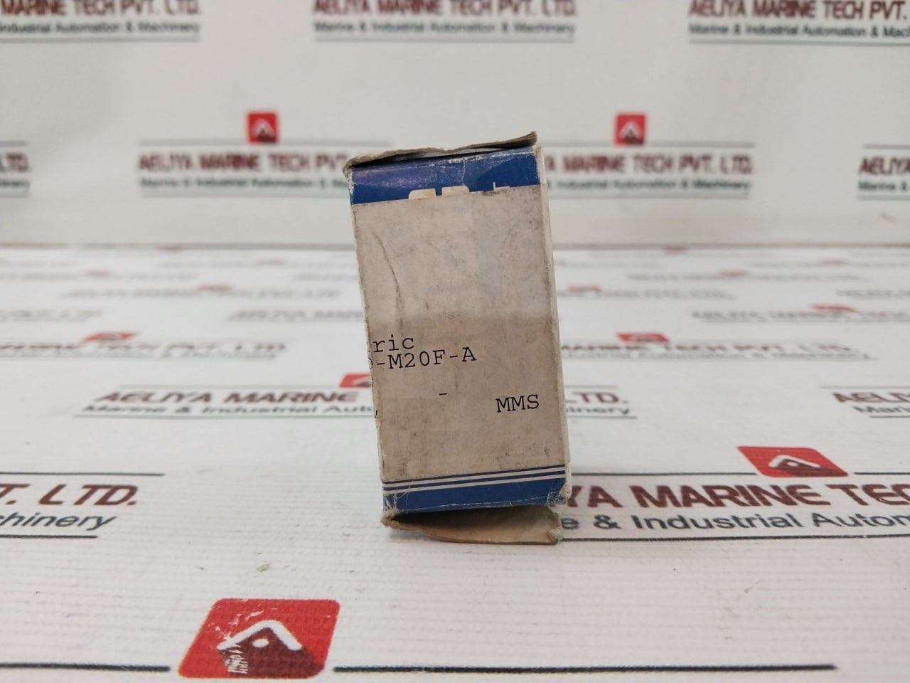 Idec Mc3D-m20Fb Pb Switch W Lamp Control Unit