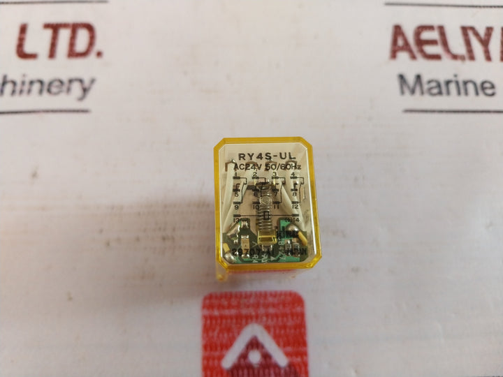 Idec Ry4S-ul Relay 24V 50/60Hz