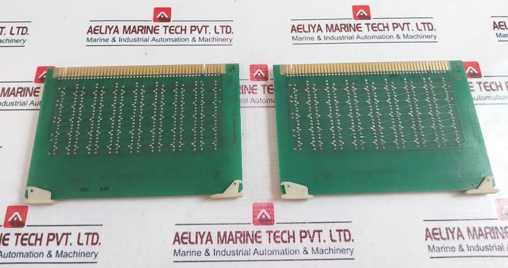 IEE 05464 Printed Circuit Board