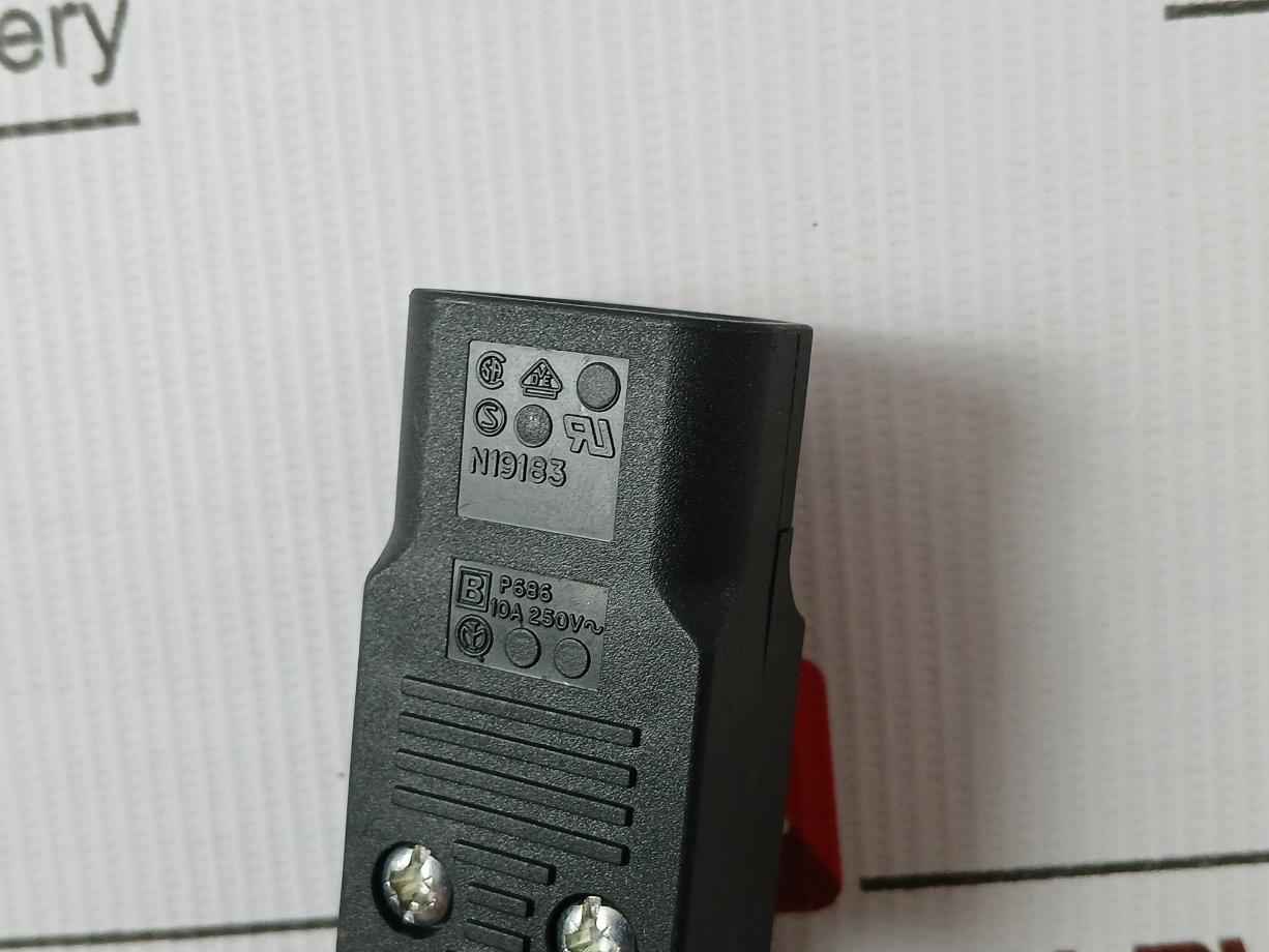 Iei Ecw-181Bs2 Embedded System W/ Adapter Ver 009 Up0451E-12P