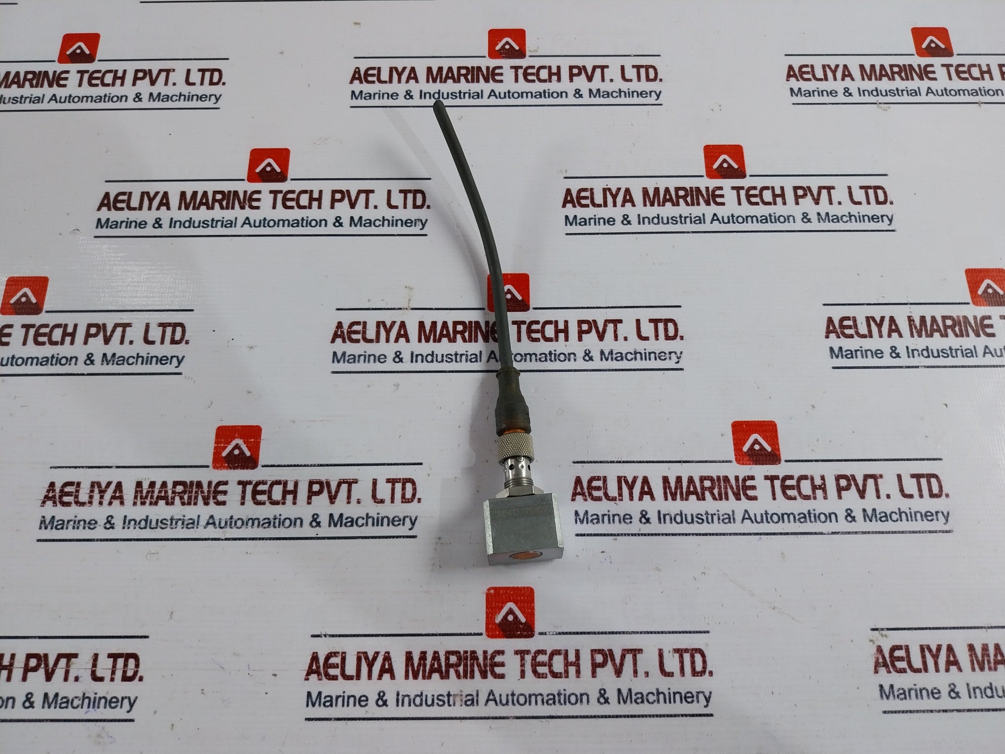 Ifm Electronic Ifs244 Inductive Sensor 1704