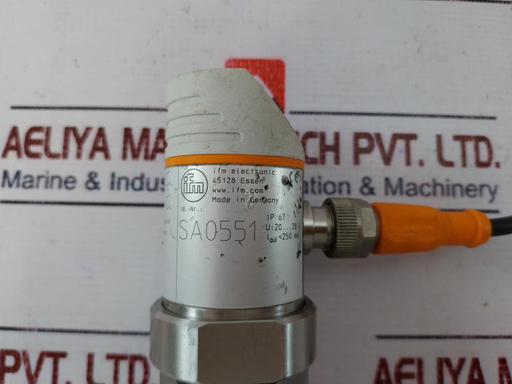 Ifm Electronic Sa0551 Flow Sensor 4-20Ma Ip 67