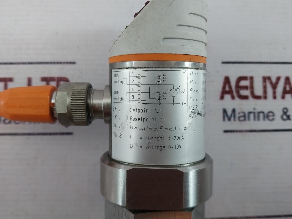 Ifm Electronic Sa0551 Flow Sensor 4-20Ma 0-10V