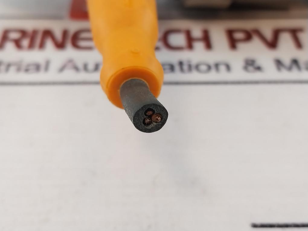 Ifm Electronic Sa0551 Flow Sensor 4-20Ma 0-10V