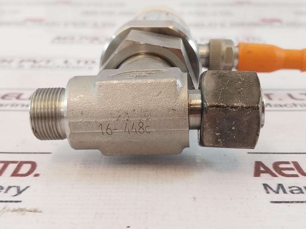 Ifm Electronic Sa0551 Flow Sensor 4-20Ma 0-10V