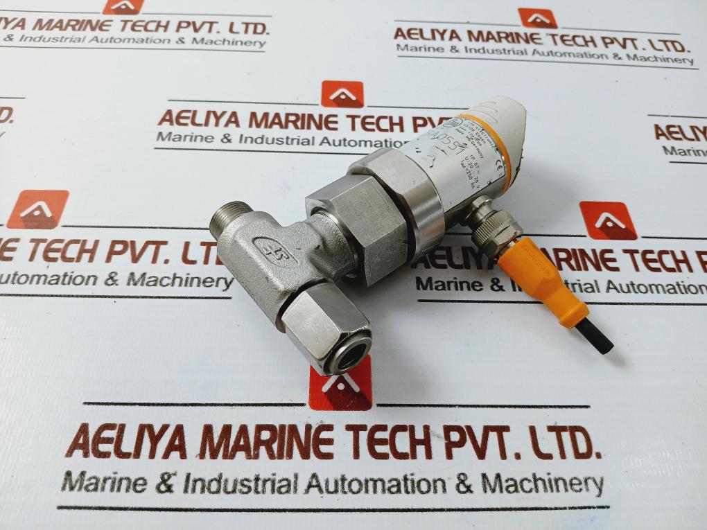 Ifm Electronic Sa0551 Flow Sensor Ip67 0-10V 4-20Ma