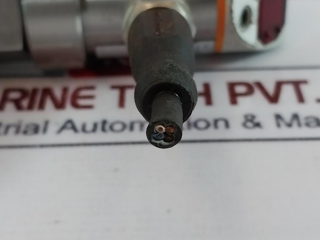 Ifm Electronic Sa0551 Flow Sensor Current 4-20Ma Voltage 0-10