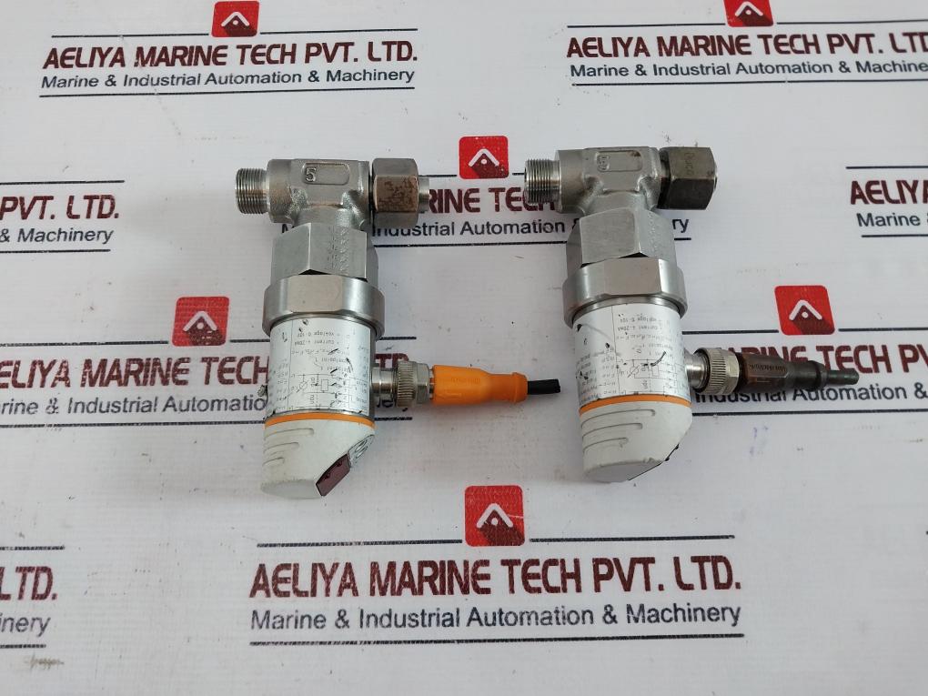 Ifm Electronic Sa0551 Flow Sensor Current 4-20Ma Voltage 0-10