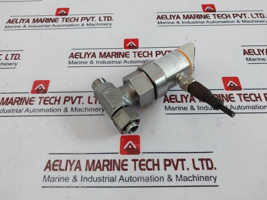 Ifm Electronic Sa0551 Flow Sensor Current 4-20Ma Voltage 0-10