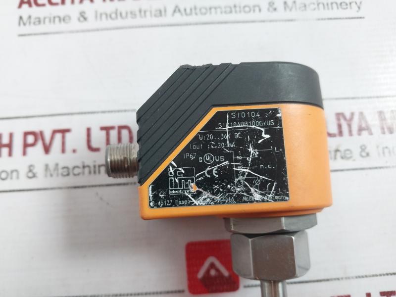 Ifm Electronic Si0104 Flow Switch Monitor Sensor 20-36V Dc 4-20Ma Output