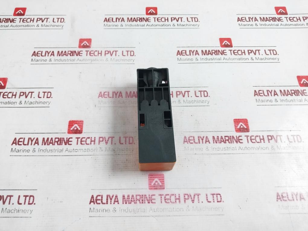 Ifm Im5022 Inductive Sensor Ime3015Bfpkg/2-led 10-36V Dc 250Ma Ip65