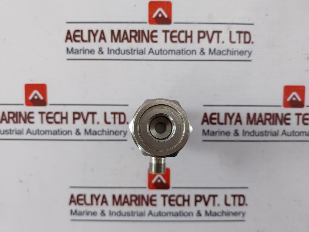 IFM PN3004 Pressure Sensor with Display IP65