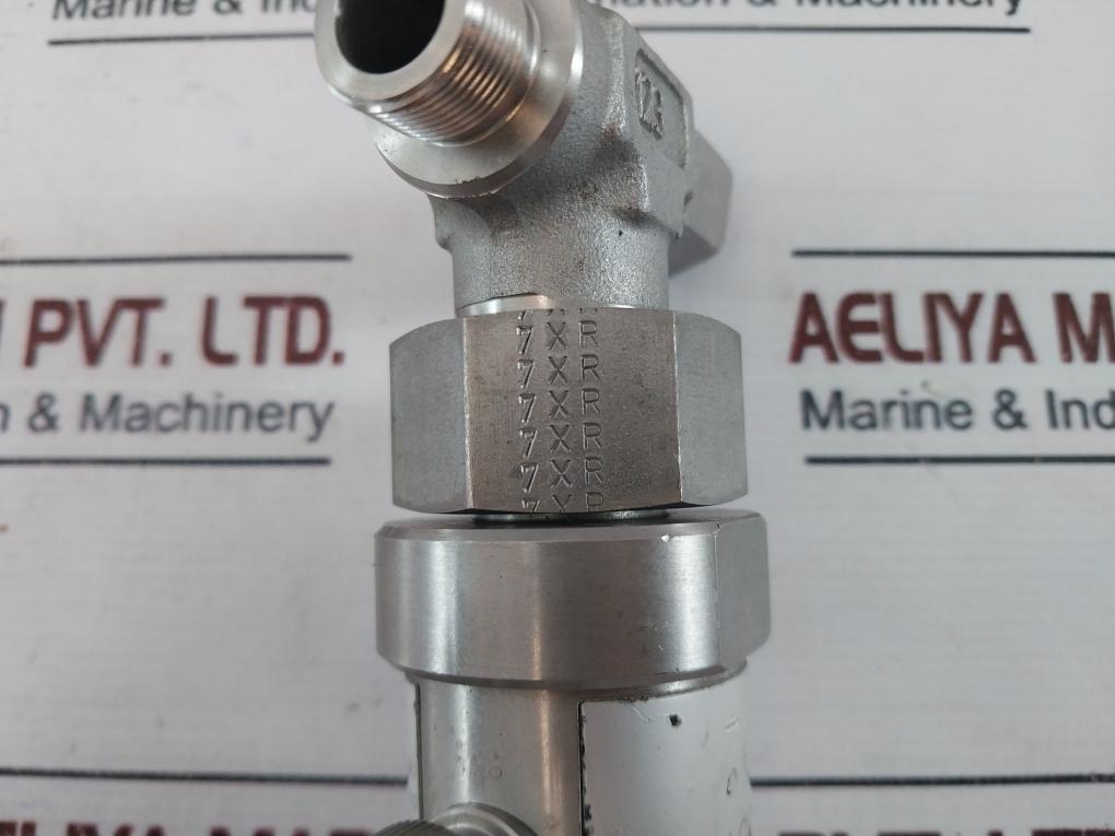 Ifm Sa0551 Electronic Flow Sensor Precision Monitoring Ip 67