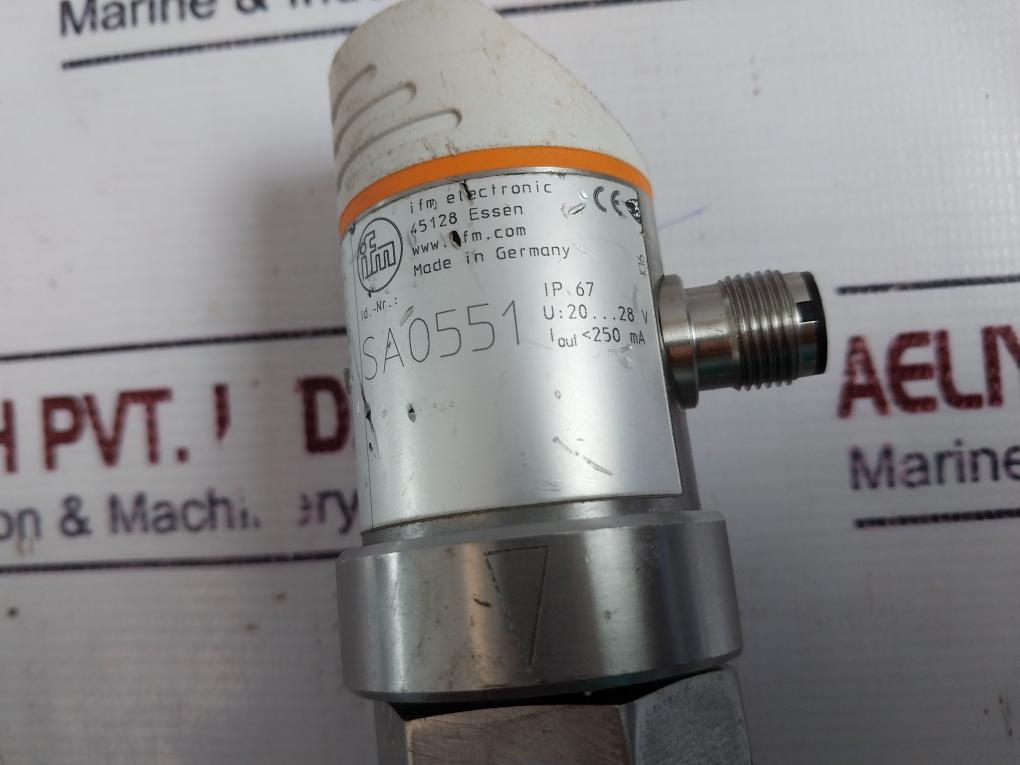 Ifm Sa0551 Flow Sensor Gm 4-20Ma 15-1204C 20...28 V