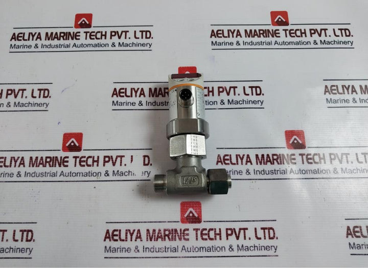 Ifm Sa0551 Flow Sensor Gm 4-20Ma 15-1204C 20...28 V