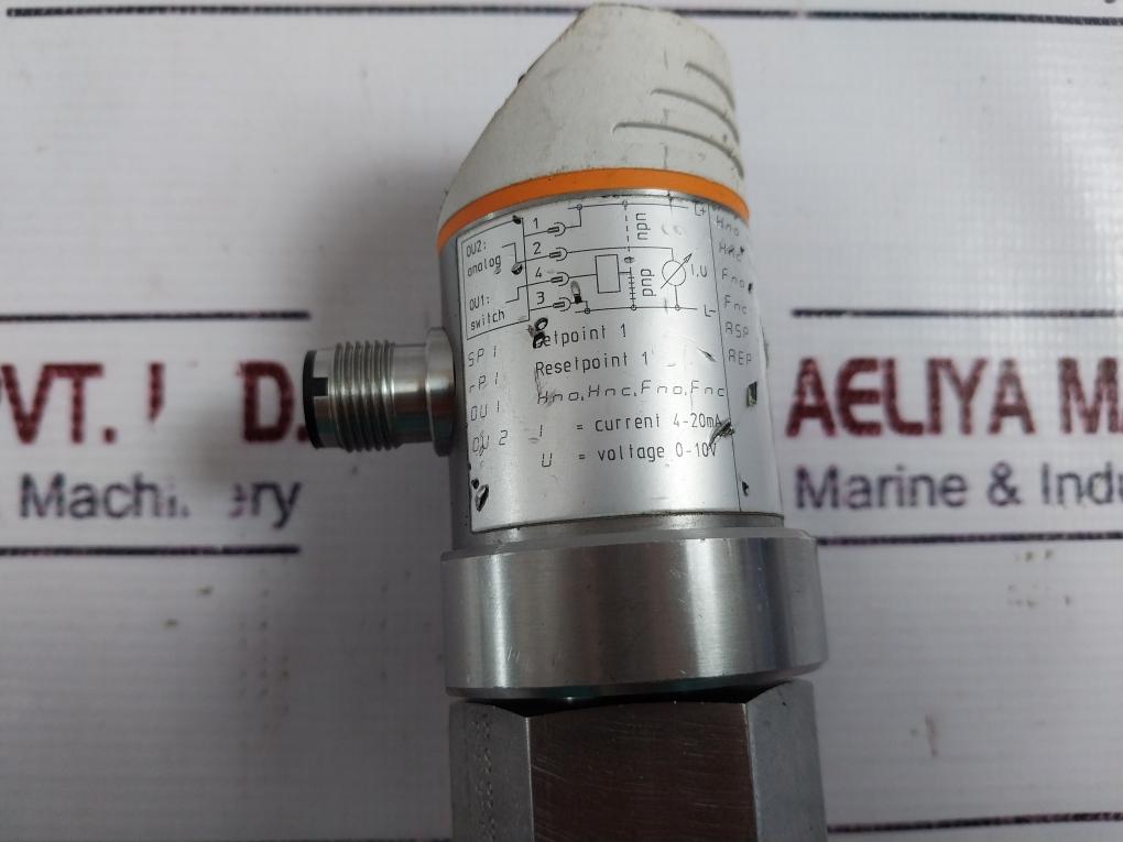 Ifm Sa0551 Flow Sensor Gm 4-20Ma 15-1204C 20...28 V