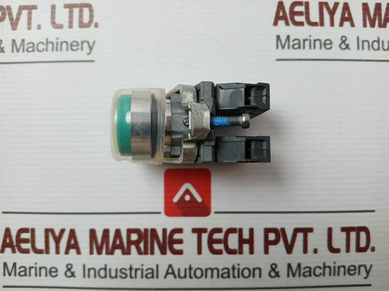 Illuminated Push Button Switch Zbe-101 Schneider Electric Ac15-240V 3A
