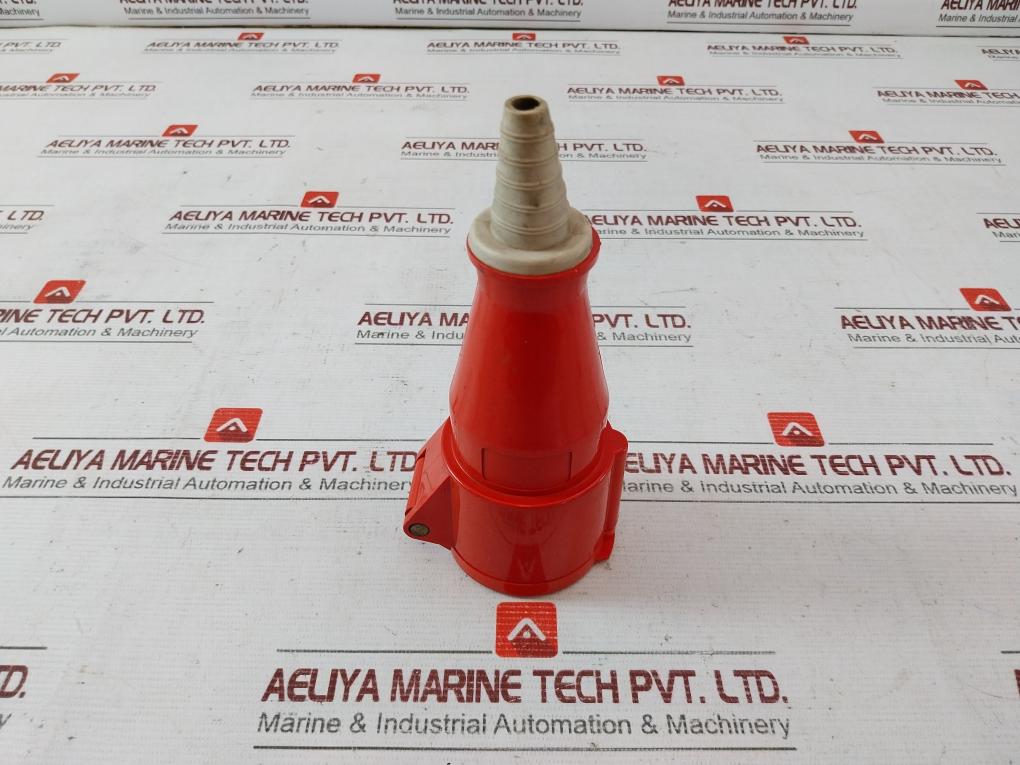 Ilme 1665 Pv Cee Plug Connector 16A-6H/380V