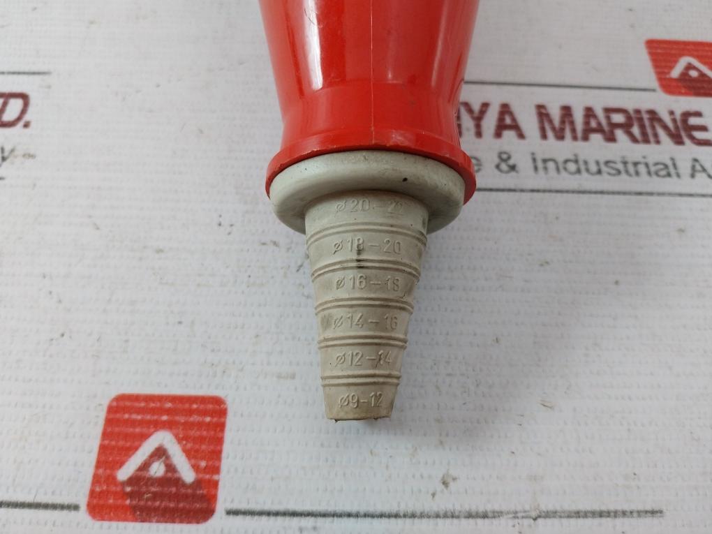 Ilme 1665 Pv Cee Plug Connector 16A-6H/380V