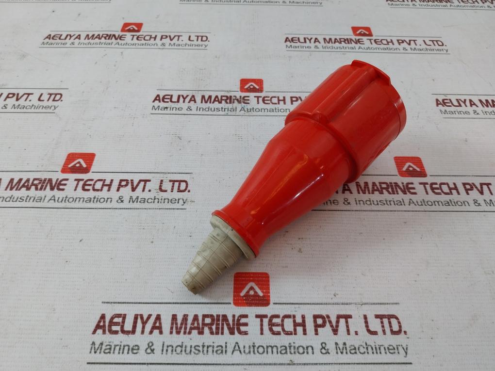 Ilme 1665 Pv Cee Plug Connector 16A-6H/380V