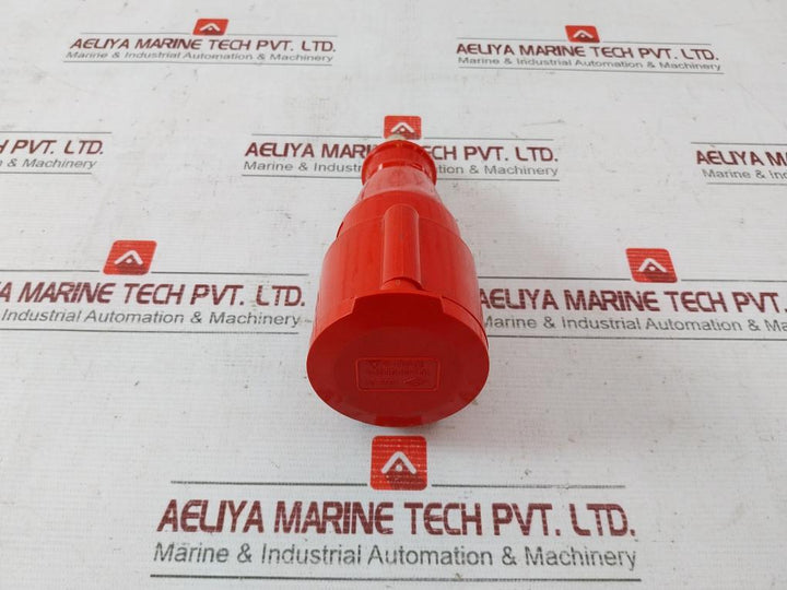Ilme 1665 Pv Cee Plug Connector 16A-6H/380V