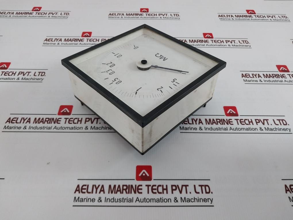 Ime ∞ -5 To 0 MΩ Analog Megaohmmeter 100V