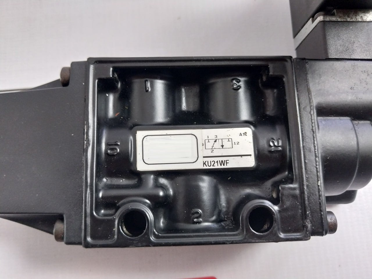 Imi Norgren 12J Solenoid Valve 12Vdc Ku21Wf 0.17A Ip65