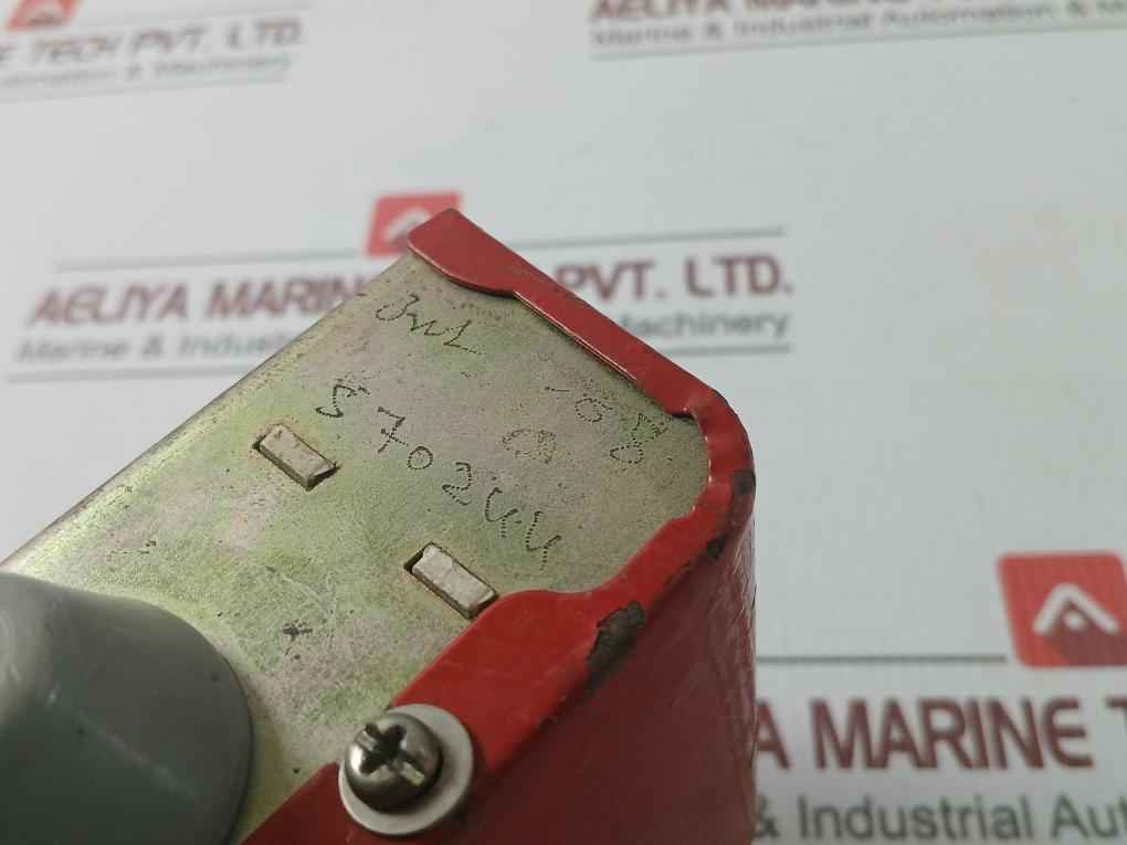 Indfos Ips 200 Industrial Pressure Switch 10A 380V Ac 36A