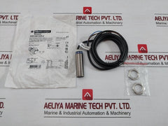Inductive-Proximity-Sensor-12-48-Vdc-By-Telemecanique-Sensors-Xs618b1nbl2-1