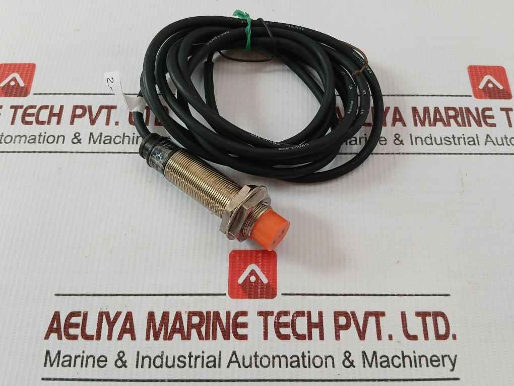 Inductive Proximity Sensor Meter - 2 Max - 200Ma Autonics Prl18-8Dp