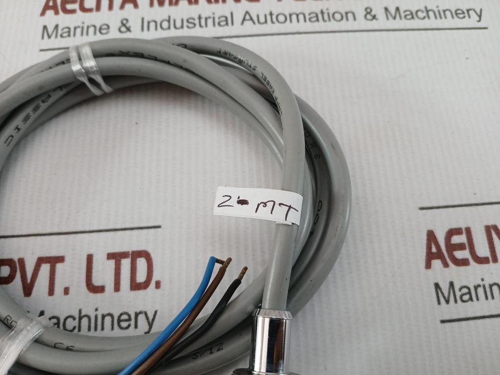 Inductive Sensor With Cable Bid2-g180-ap6/S212 Turck 10-30Vdc 2-meter