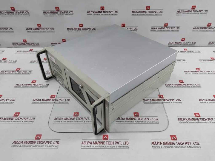 Industrial & Communication Products Rack Mount Pc-500 Computer Srb01225 Used