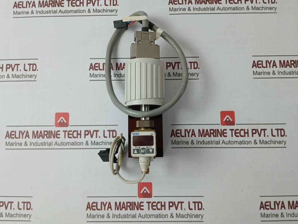 Inficon Cdg025 Digital Pressure Switch Dc12-24V 1.6W Max -0.100-1.000 Mpa