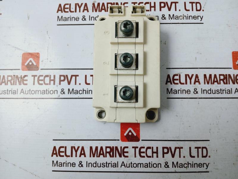 Infineon Bsm300gb120dlc-e3256 Igbt Semiconductor Module G0824