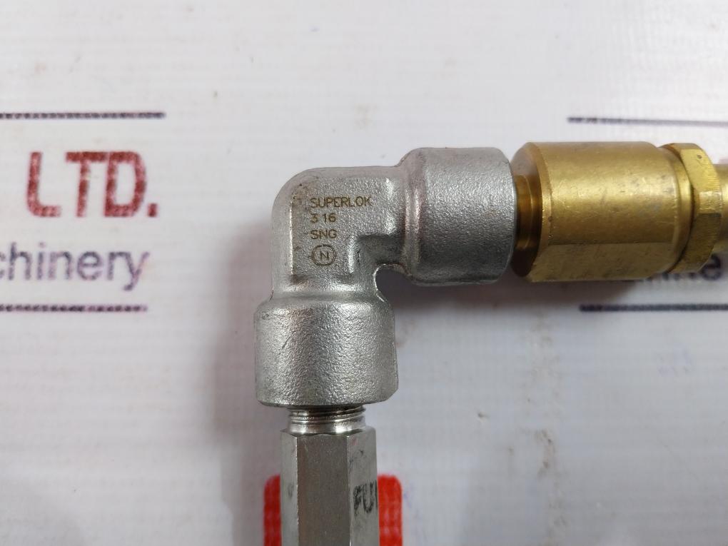 Ingersoll Rand 38230632 Exhaust Valve Superlok 316 Sng