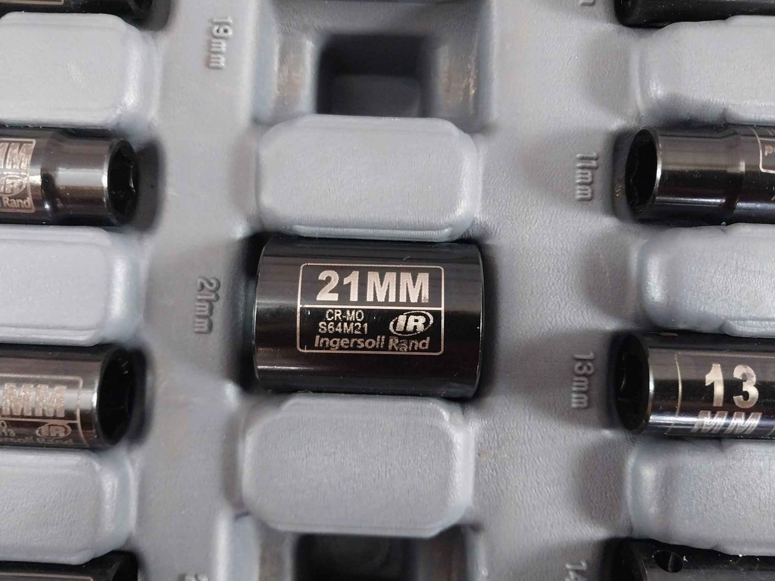 Ingersoll Rand Sk34C86-300 Socket Set 21Mm S64M21 S64H1-116L (Incomplete)