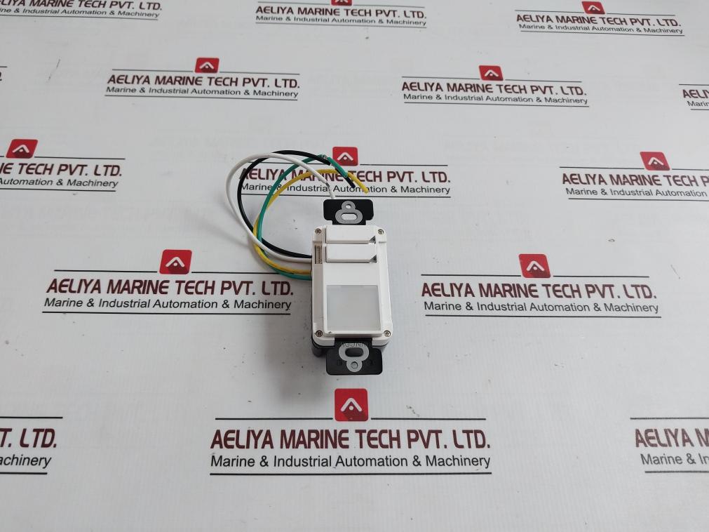 Inncom S217D4 Wall Switch 01-9993 3.5A 120Vac 60Hz 400W 12Vdc, 240Ma