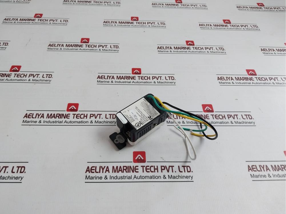 Inncom S217D4 Wall Switch 01-9993 3.5A 120Vac 60Hz 400W 12Vdc, 240Ma