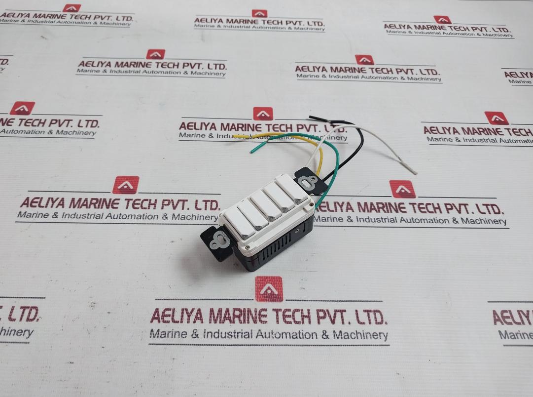 Inncom S217D4 Wall Switch 120Vac 60Hz E231654 3.5A Rive01