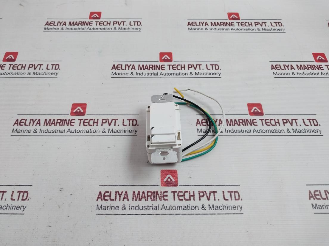 Inncom S217R5 Wall Switch 4.5A 120Vac 60Hz E231654