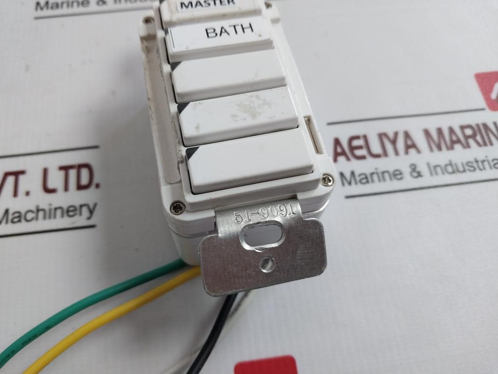 Inncom S217R5 Wall Switch Module 120Vac 60Hz 4.5A 500W