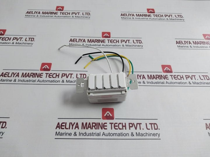 Inncom S217R5 Wall Switch Module Ac Input: 120Vac 60Hz 4.5A