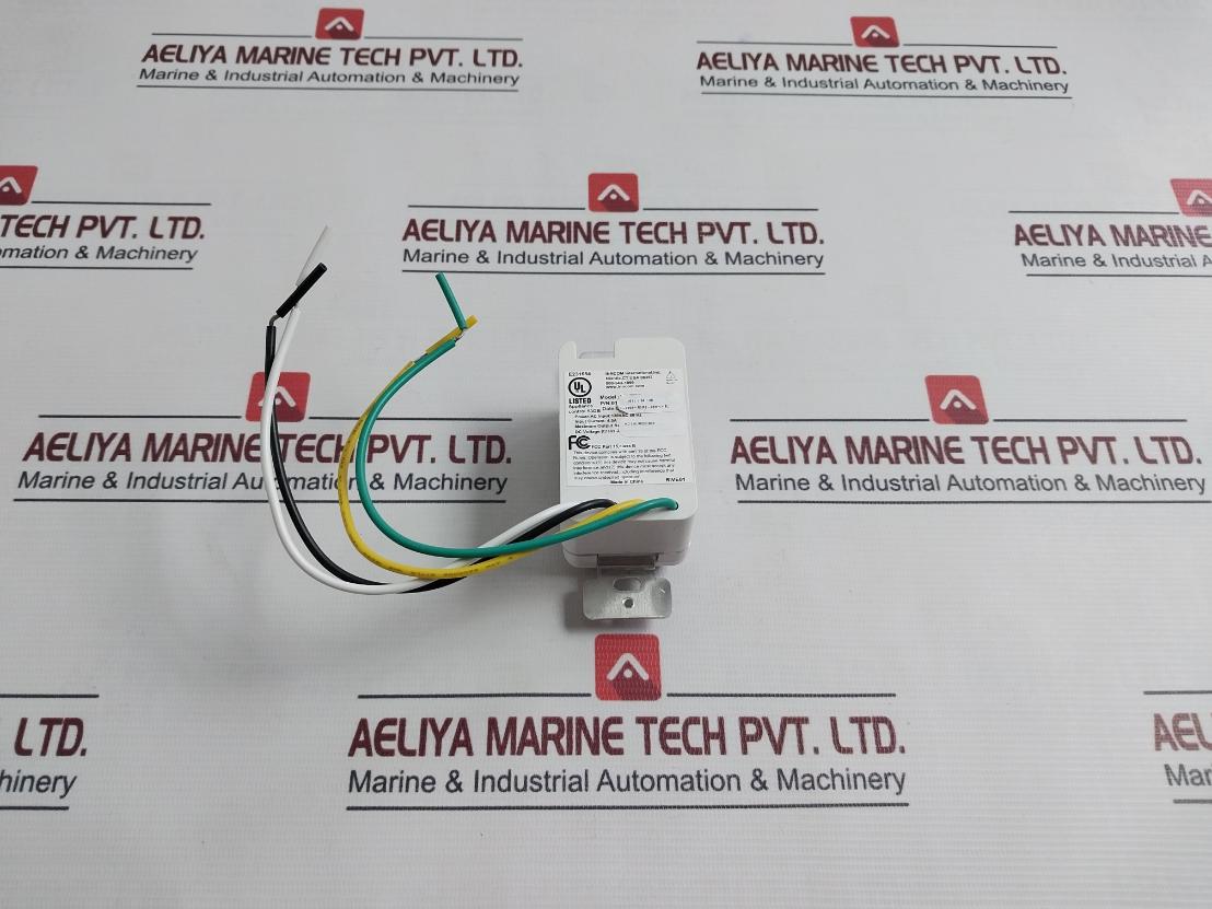 Inncom S217R5 Wall Switch Module Ac Input: 120Vac 60Hz 4.5A