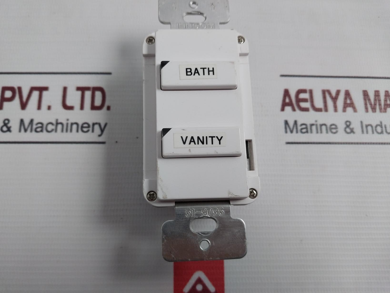 Inncom S55X S-series S552 Low Voltage Control Switch 12Vdc 50Ma