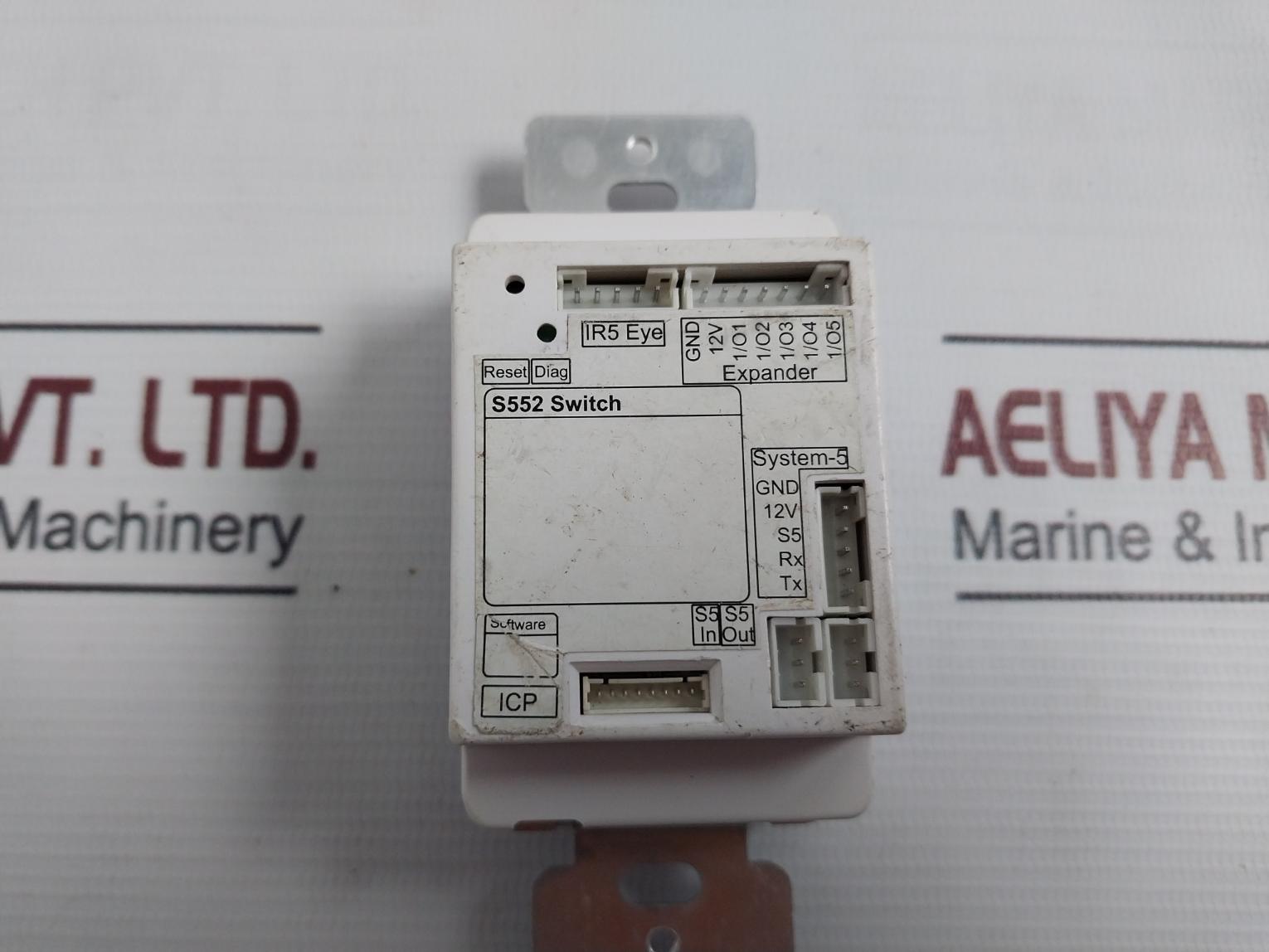 Inncom S55X S-series S552 Low Voltage Control Switch 12Vdc 50Ma