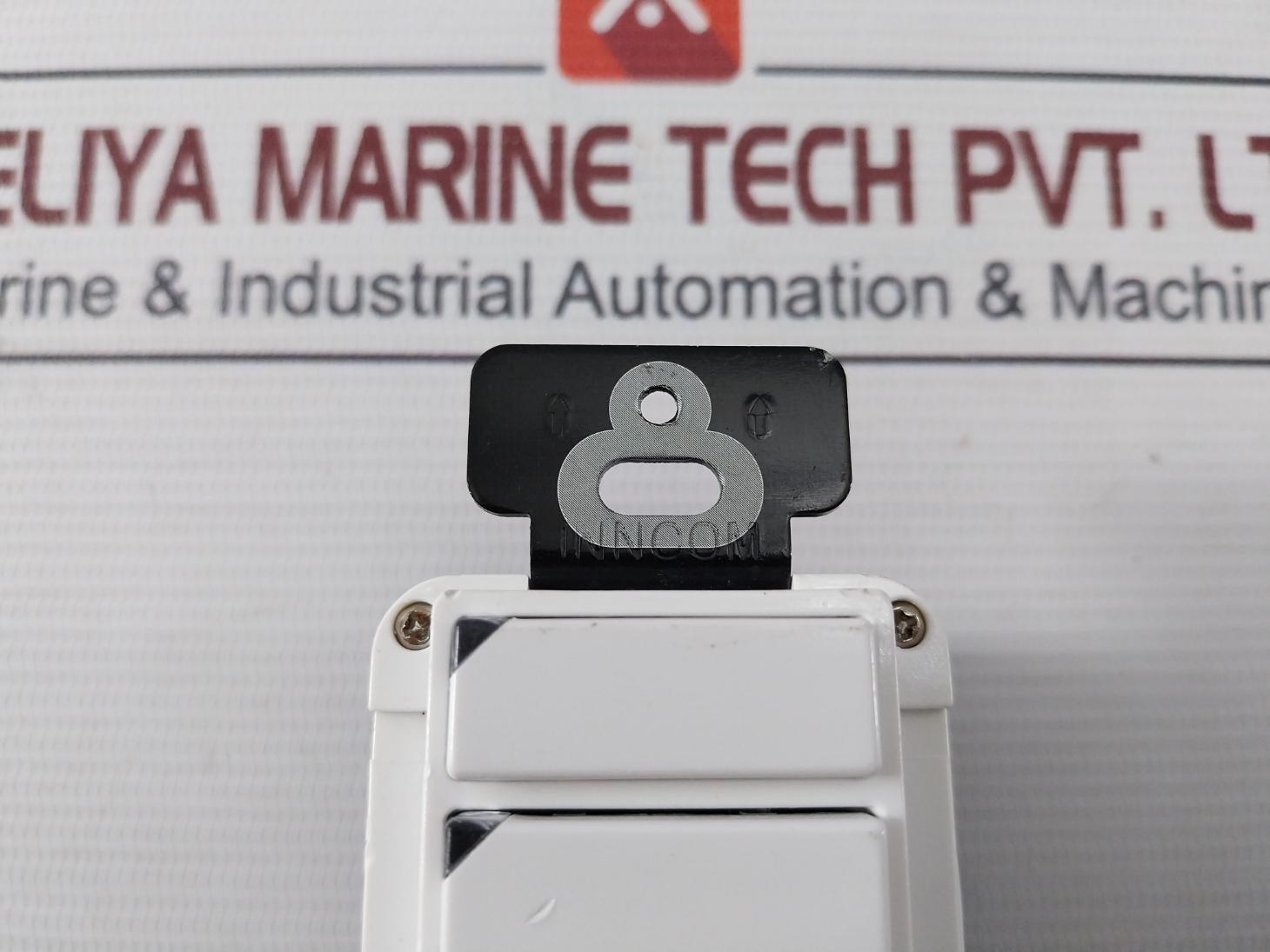 Inncom Wall Switch 120Vac 60Hz 3.5A 400 W