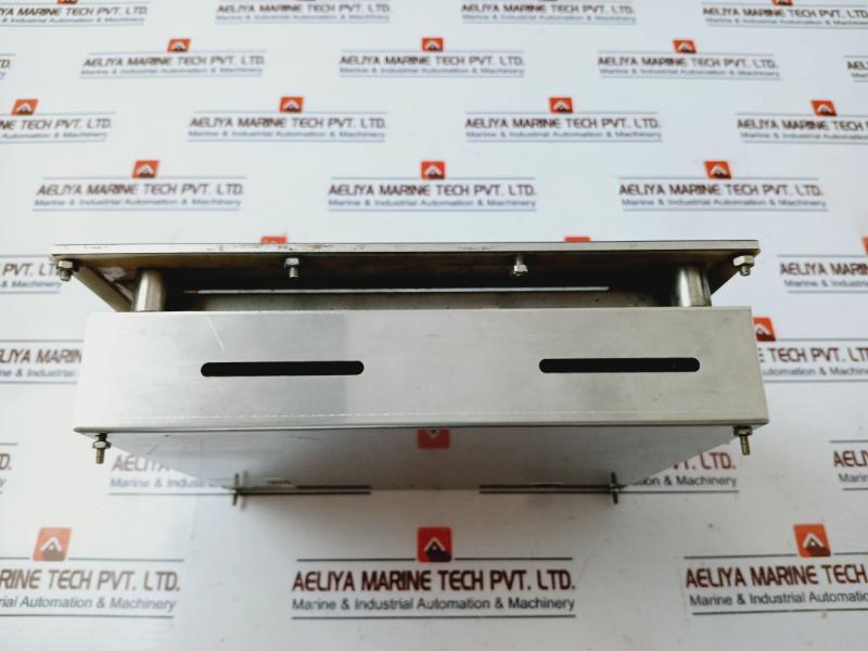 Innoscan Industrial Ipc-h Panel Pc Computer A/s Tetra Brik Tpop 8,4” Screen